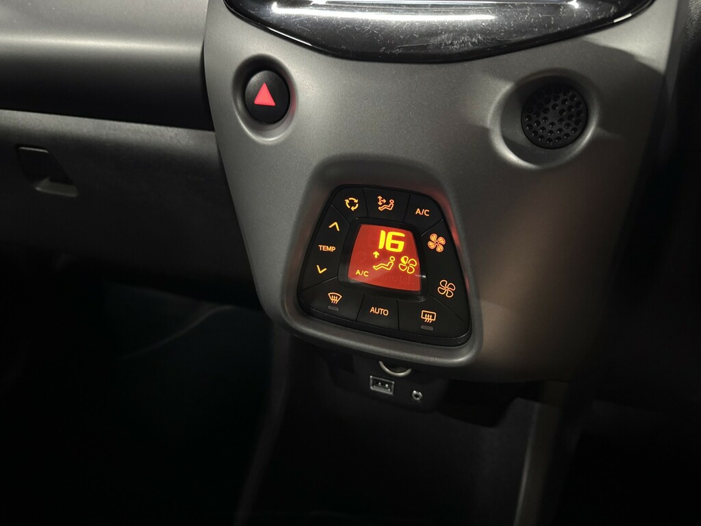 Toyota Aygo Hatchback Black #21