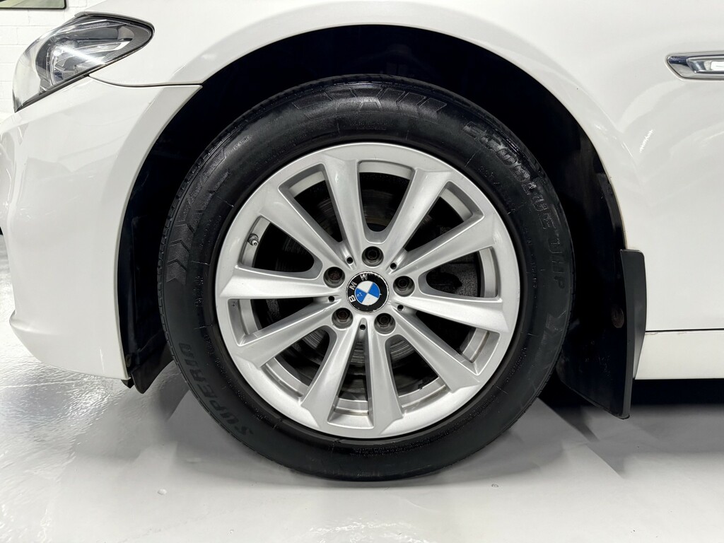 BMW 5 Series Estate 2.0 520D Se Touring 201666 White #3