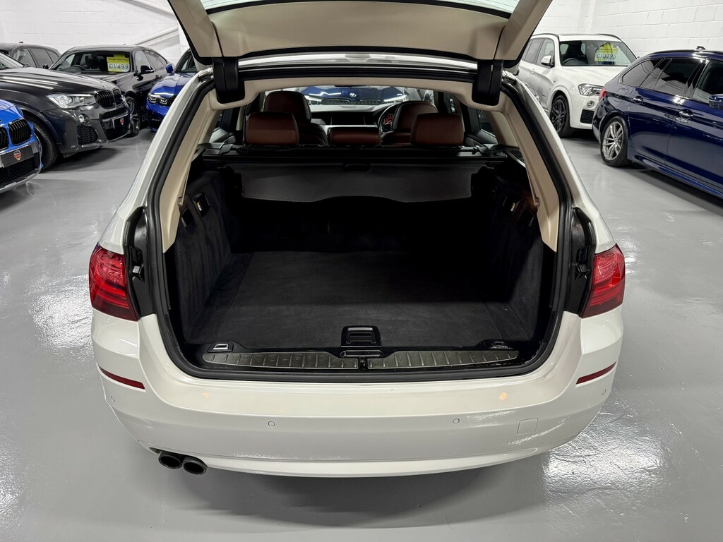 BMW 5 Series 520D 190 M Sport Step White #15