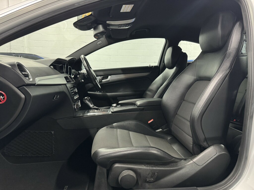Mercedes-Benz C Class 2.1 C220 Cdi Blueefficiency Amg Sport Silver
