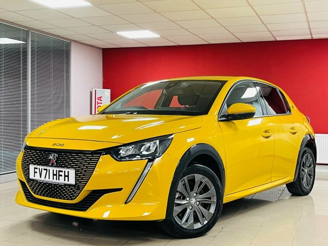 Peugeot e-208 Allure Hatchback Yellow