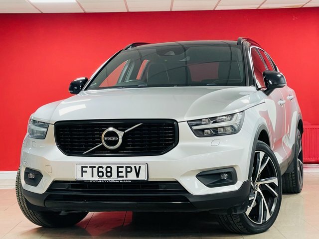 Volvo XC40 D4 R-design Pro Suv FT68EPV Silver #2