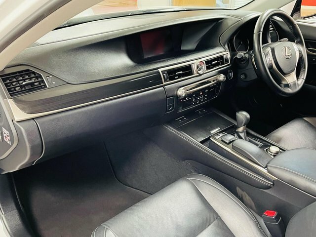 Lexus GS 250 V6 Luxury Saloon White #6