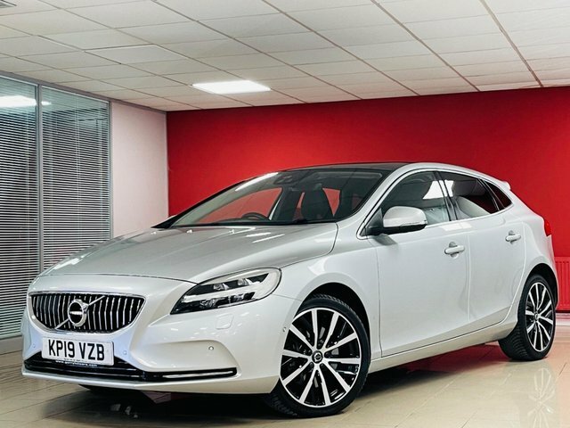 Volvo V40 D3 Inscription Edition Hatchback Silver #2