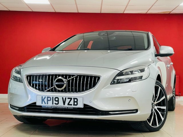Volvo V40 D3 Inscription Edition Hatchback Silver #4