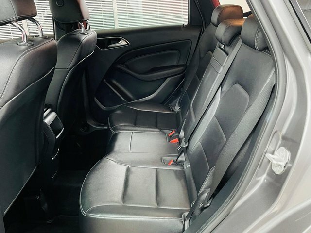 Mercedes-Benz B Class B180 Se Executive Mpv HX67ZKS Grey #5