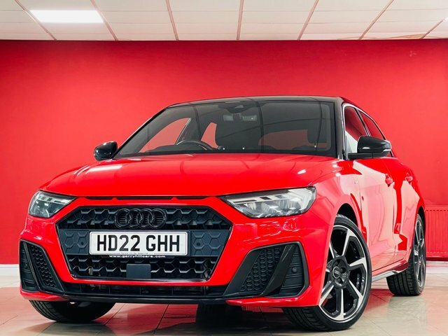 Audi A1 Tfsi 35 Black Edition HD22GHH Red #4