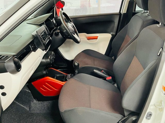 Suzuki Ignis Dualjet Sz3 Hatchback CX19HVJ White #6