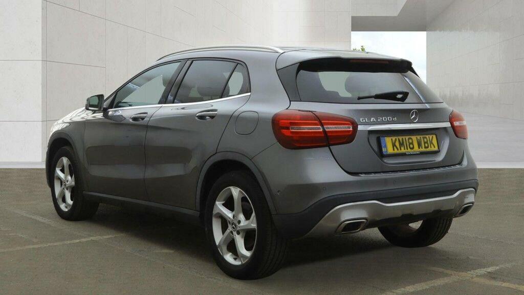 Mercedes-Benz GLA Class 2.1 Gla200d Sport Premium Plus 7G-dct Euro 6 S Grey #4