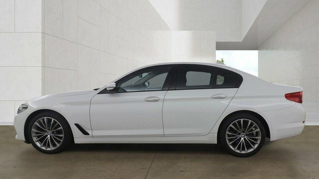 BMW 5 Series 520D Se Saloon White #6