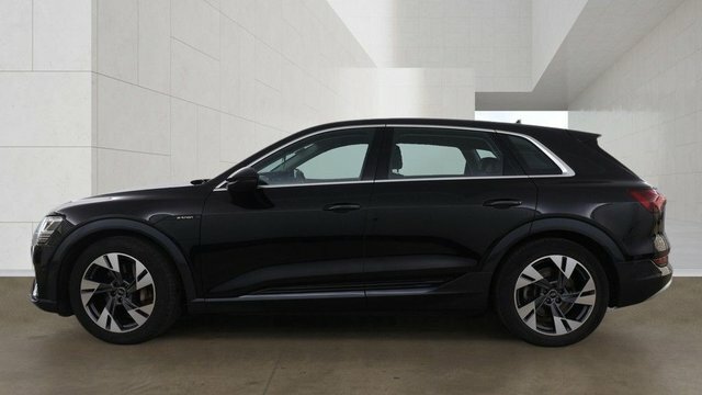 Audi E-tron Sport Suv Black #6