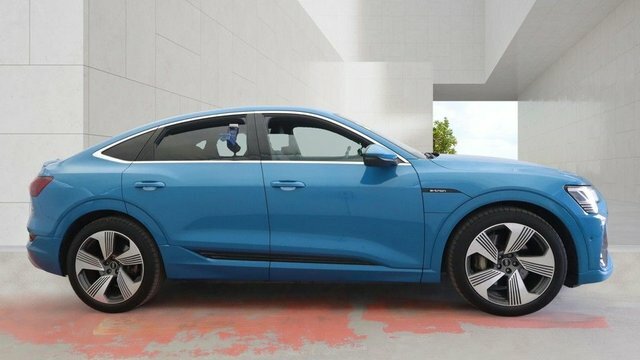 Audi E-Tron S S Line Sportback Blue #4