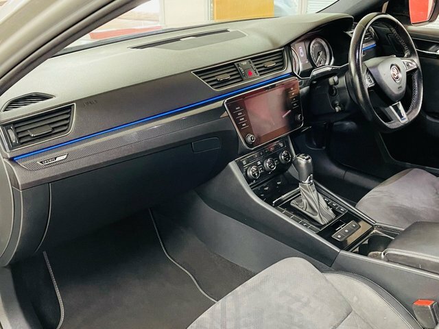 Skoda Superb Tsi Sportline Plus Hatchback Grey #5