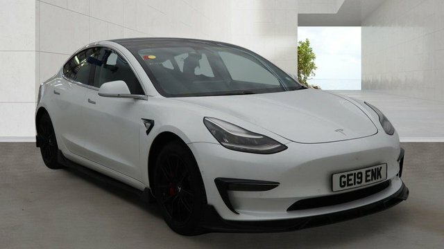 Tesla Model 3 Motor Performance Saloon White #2