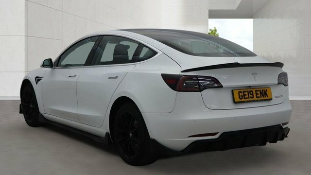 Tesla Model 3 Motor Performance Saloon White #3