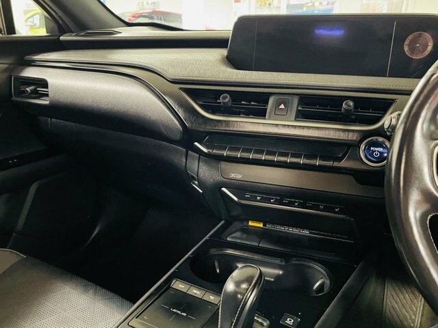 Lexus UX F-sport Black #20
