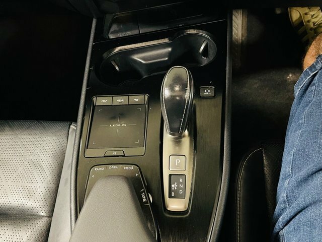 Lexus UX F-sport Black #21