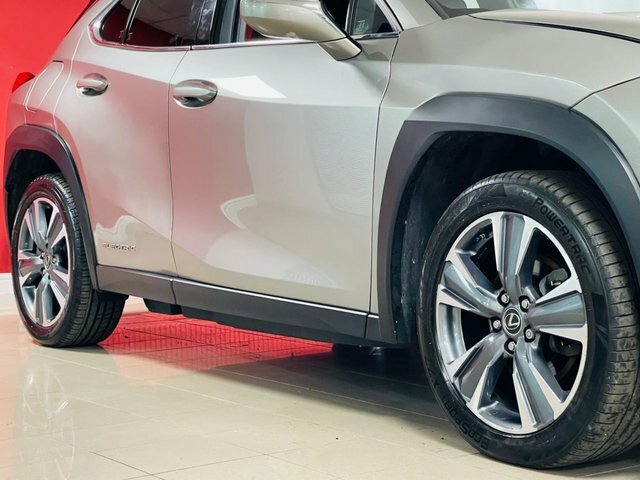 Lexus UX F-sport Black #32
