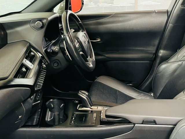 Lexus UX F-sport Black #8