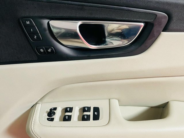 Volvo XC60 2L Inscription Pro T5  #16