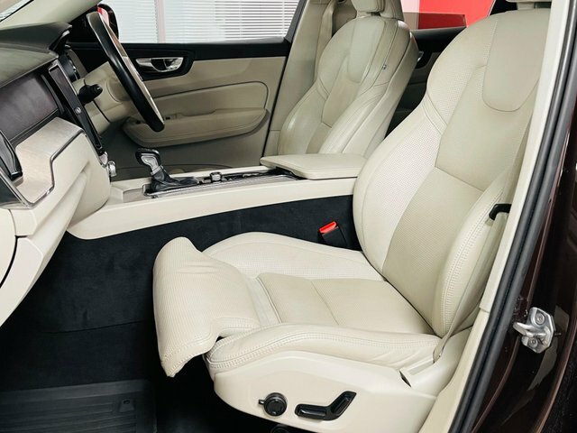 Volvo XC60 2L Inscription Pro T5  #7