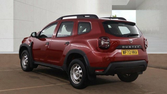 Dacia Duster Tce Essential Suv Red #3