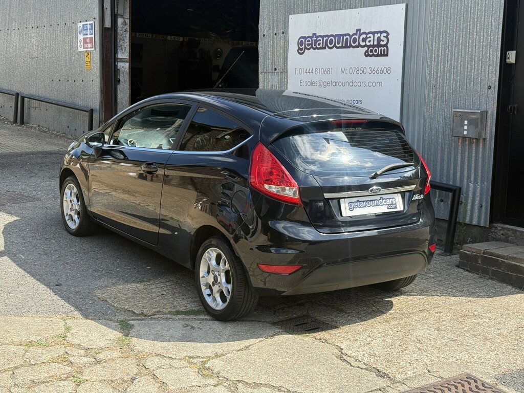 Ford Fiesta Hatchback 1.25 Zetec 201161 AO61DCY Black #2