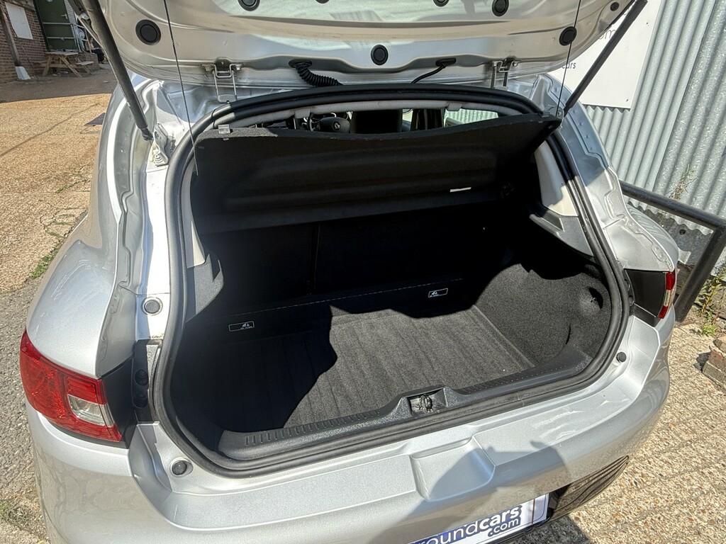 Renault Clio 1.2 16V Dynamique Medianav Silver #6