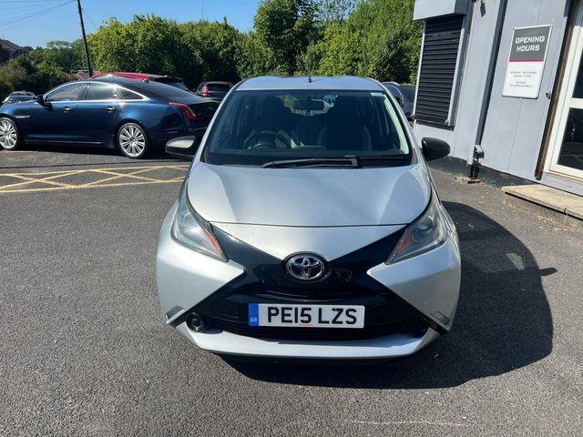 Toyota Aygo 2015 1.0 Vvt-i X-play Hatchback Silver