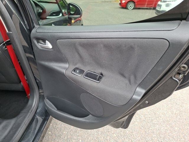 Peugeot 207 1.4 Sportium Hatchback Euro 5 Black #2