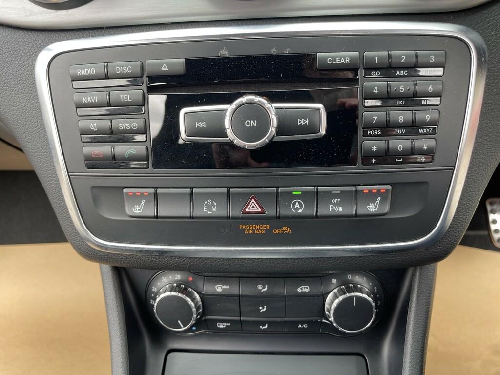 Mercedes-Benz GLA Class Suv Grey #33