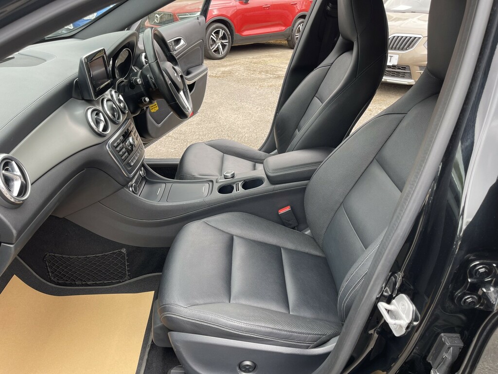 Mercedes-Benz GLA Class Suv Grey #21