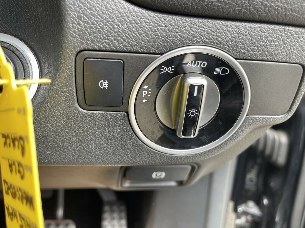 Mercedes-Benz GLA Class Suv Grey #32