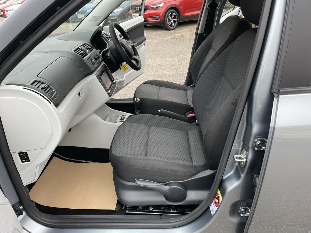 Skoda Fabia Monte Carlo Tech Tsi Red #18