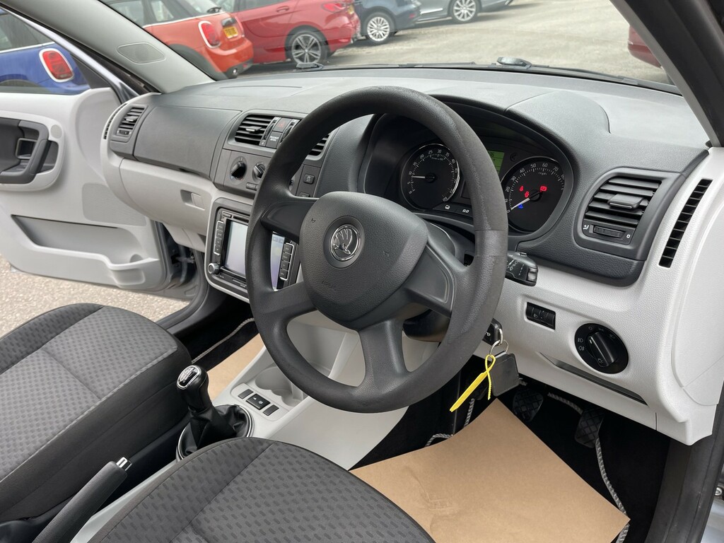 Skoda Fabia Monte Carlo Tech Tsi Red #23
