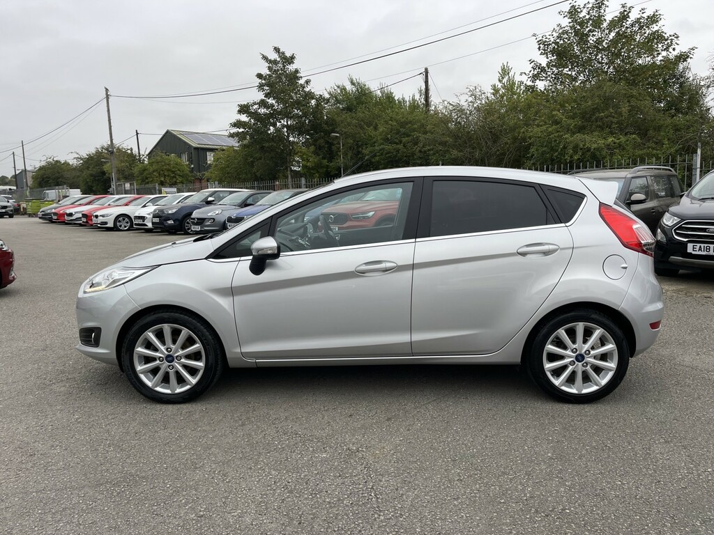 Ford Fiesta 1.0 T Ecoboost Titanium Silver #4