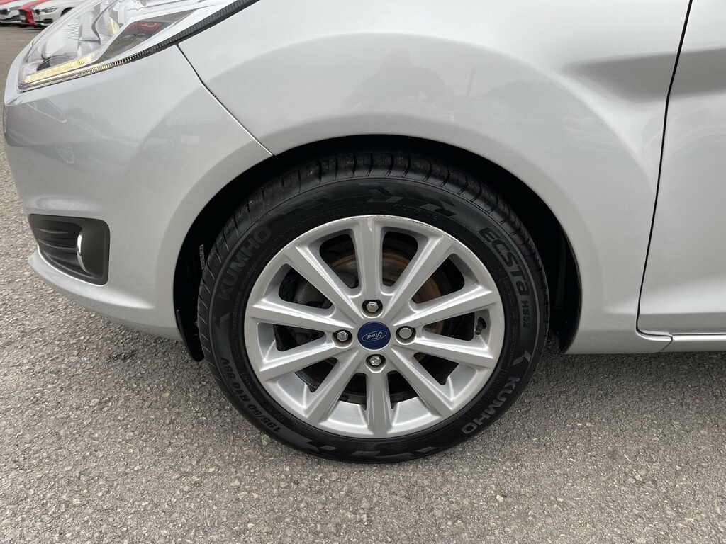 Ford Fiesta Zetec Black #12