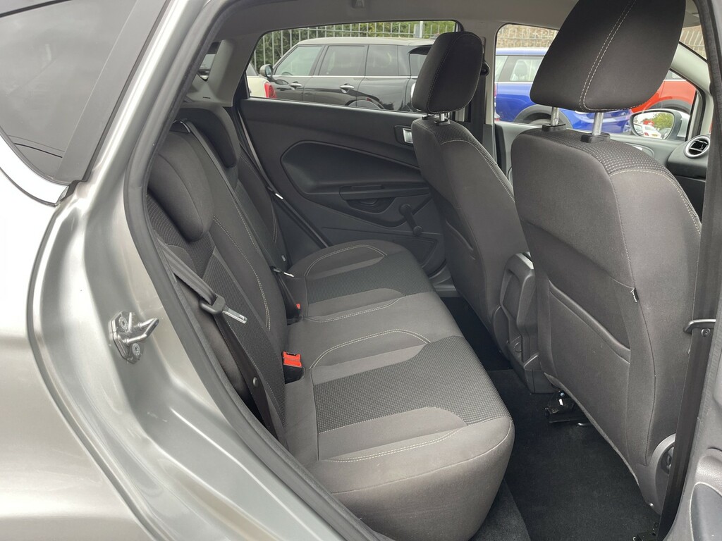 Ford Fiesta Zetec Black #15