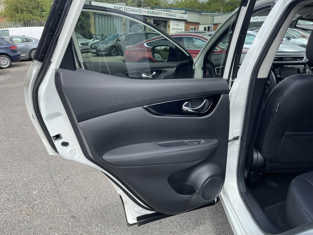 Nissan Qashqai Tekna Dig-t Silver #20