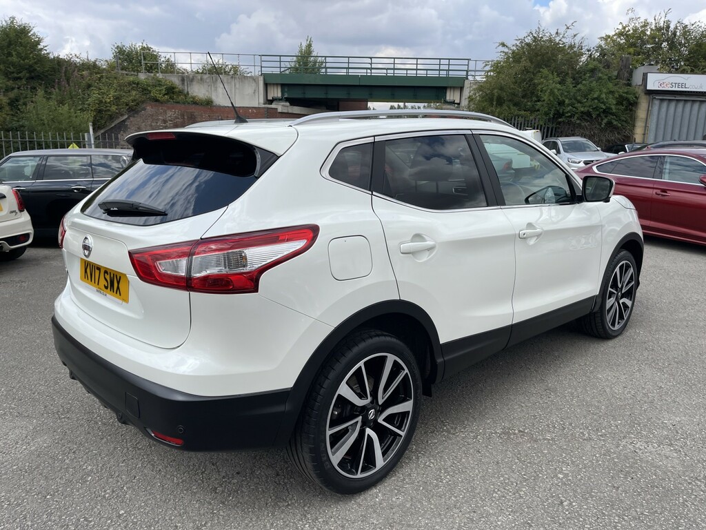 Nissan Qashqai Tekna Dig-t Silver #7