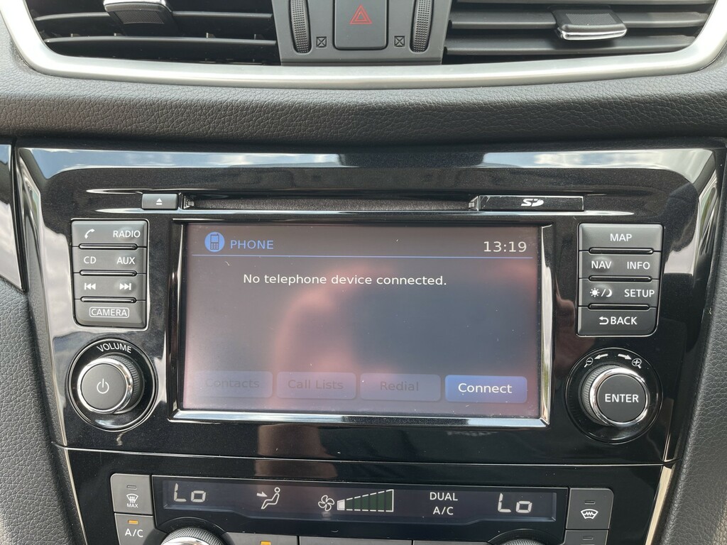 Nissan Qashqai Tekna Dig-t Silver #35