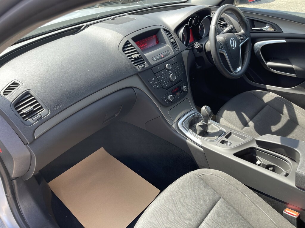 Vauxhall Insignia 2.0 Cdti Se Nav 160 #24