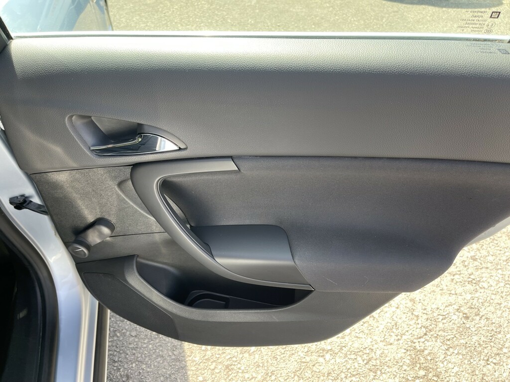 Vauxhall Insignia 2.0 Cdti Se Nav 160 #21
