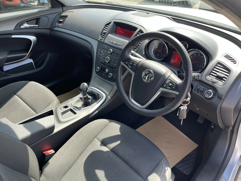 Vauxhall Insignia 2.0 Cdti Se Nav 160 #15
