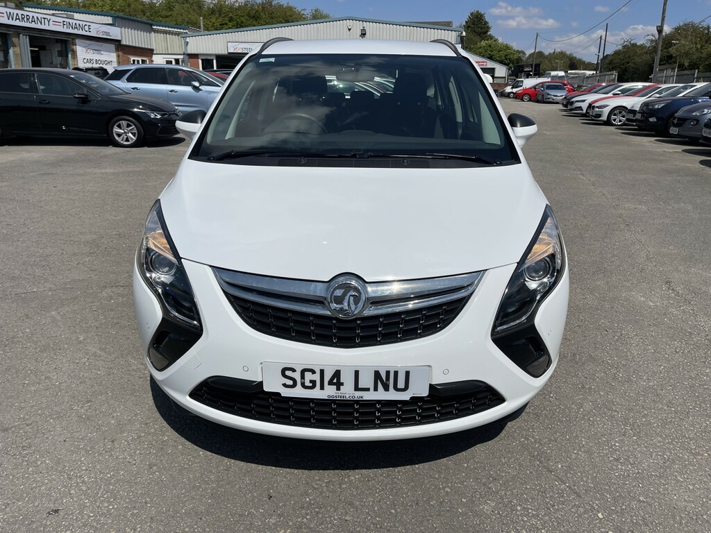 Vauxhall Zafira Tourer 1.8 16V Exclusiv White #5