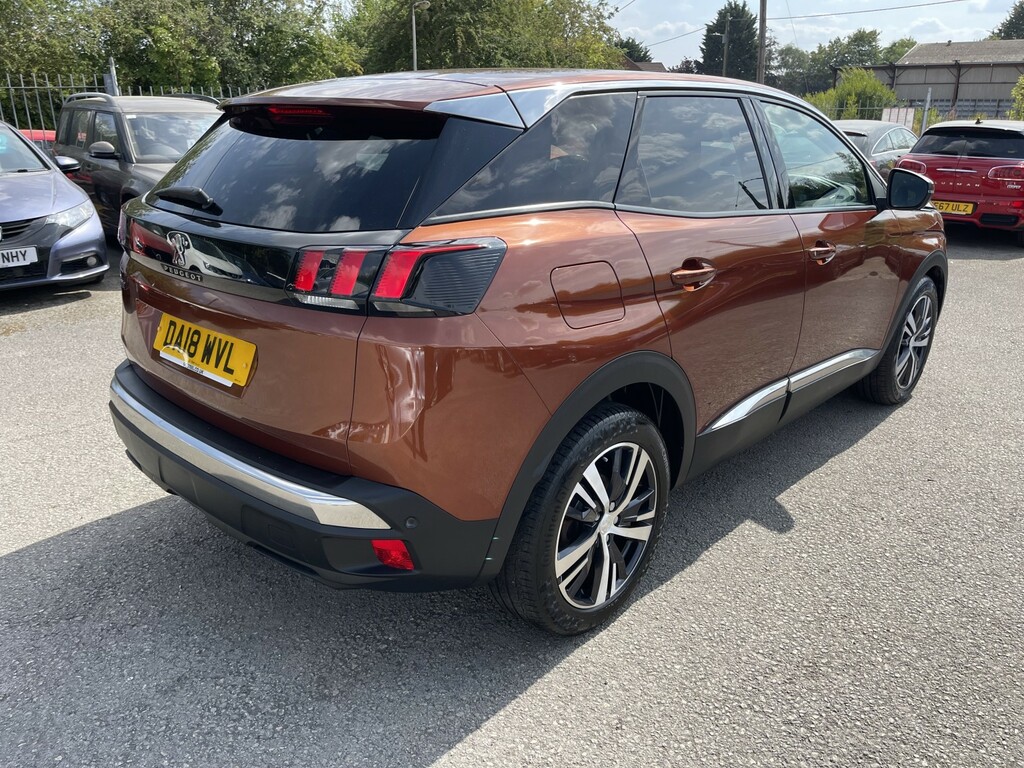 Peugeot 3008 1.6 Bluehdi Allure Brown #5