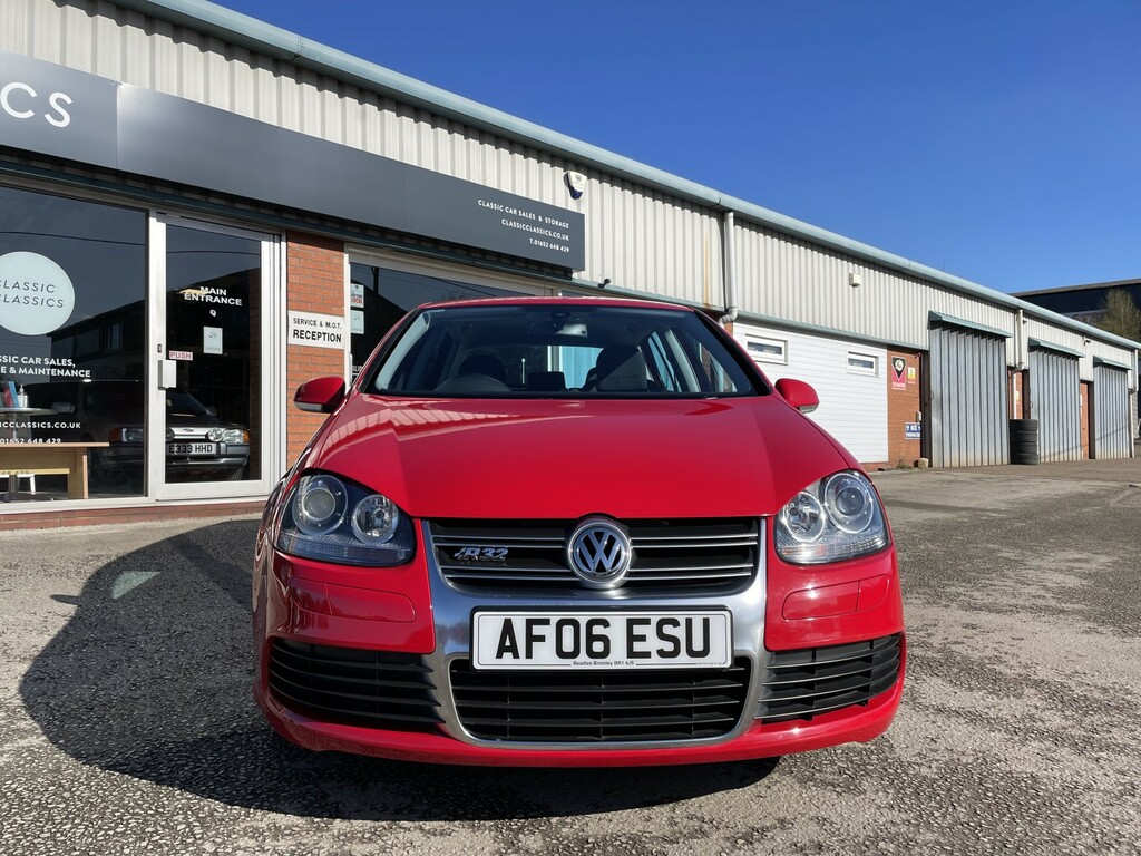 Volkswagen Golf 3.2 V6 R32 Red #2
