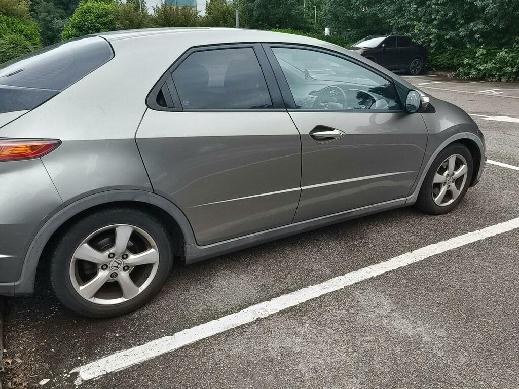 Honda Civic Se Grey #4