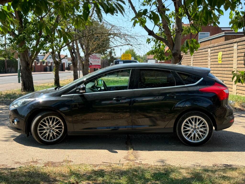 Ford Focus 1.0T Ecoboost Zetec Euro 5 Ss BU64GXN Black #5