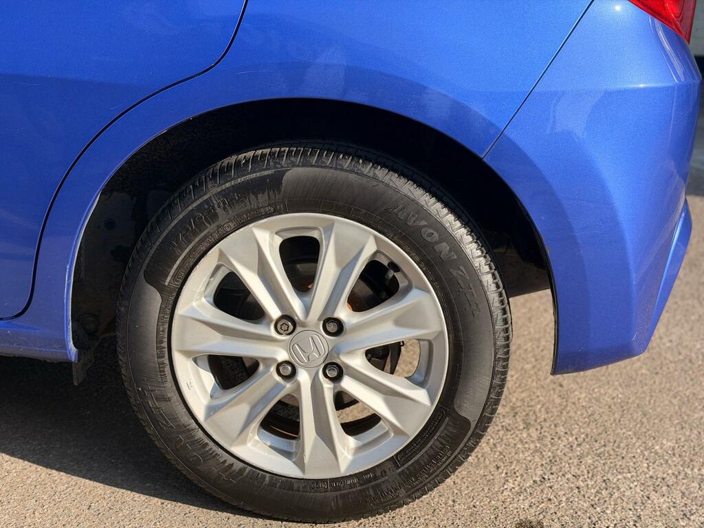 Honda Jazz Hatchback I-vtec Es 201111 Silver #21